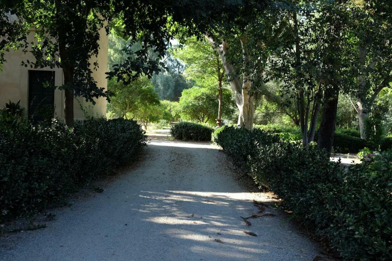 Suite A Villa D'Orri Sarroch Bagian luar foto